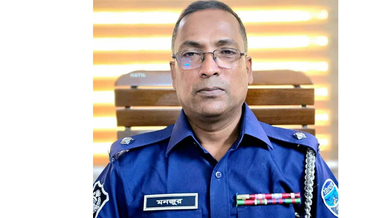 চকরিয়ার বিতর্কিত ওসি মনজুর কাদের হাটহাজারীতে, জনমনে অসন্তোষ