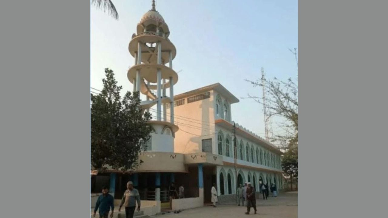 কুমিল্লায় পুলিশ সুপারের জুতা চুরি, ৪ ঘণ্টার মধ্যে উদ্ধার
