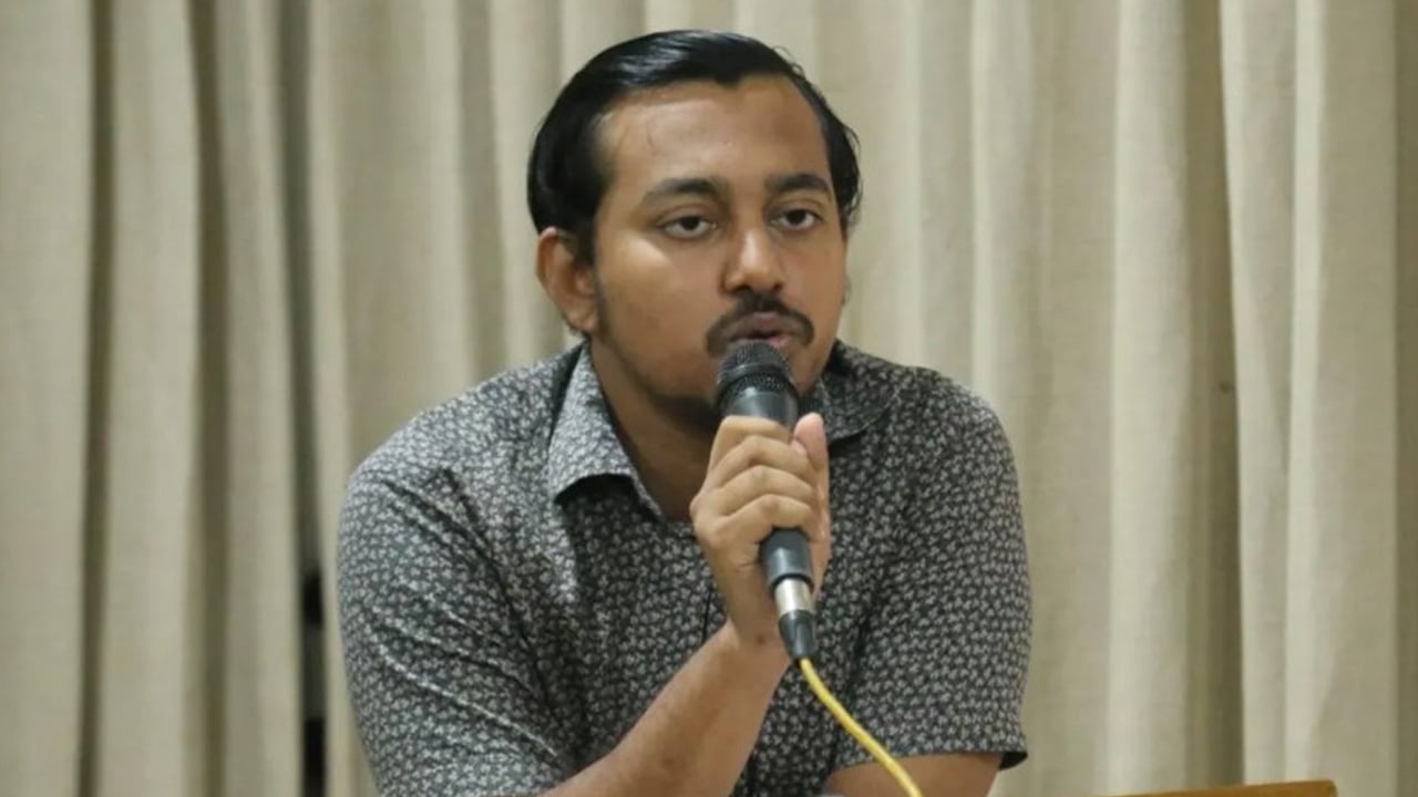 এনসিপি ছাড়লেন আরিফ সোহেল