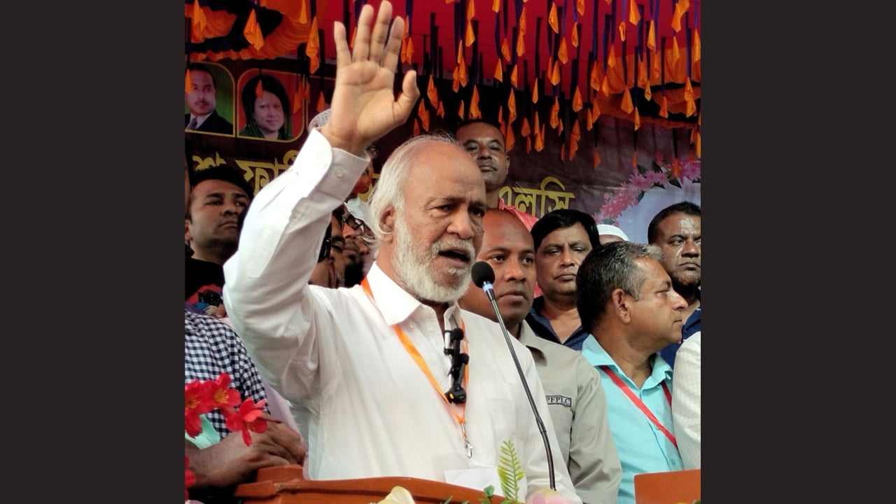 ফ্যাসিস্ট হাসিনার আমলে সারকারখানা নিয়ে ব্যাপক লুটপাট হয়েছে: মঈন খান
