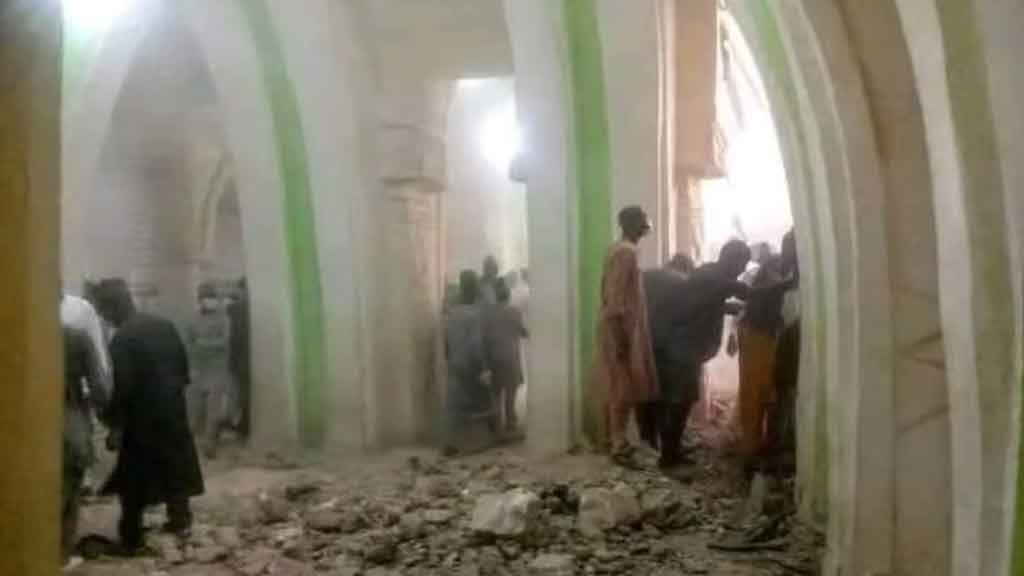 নাইজেরিয়ায় ফজর নামাজ আদায়কালে মসজিদে হামলা, নিহত ২৭
