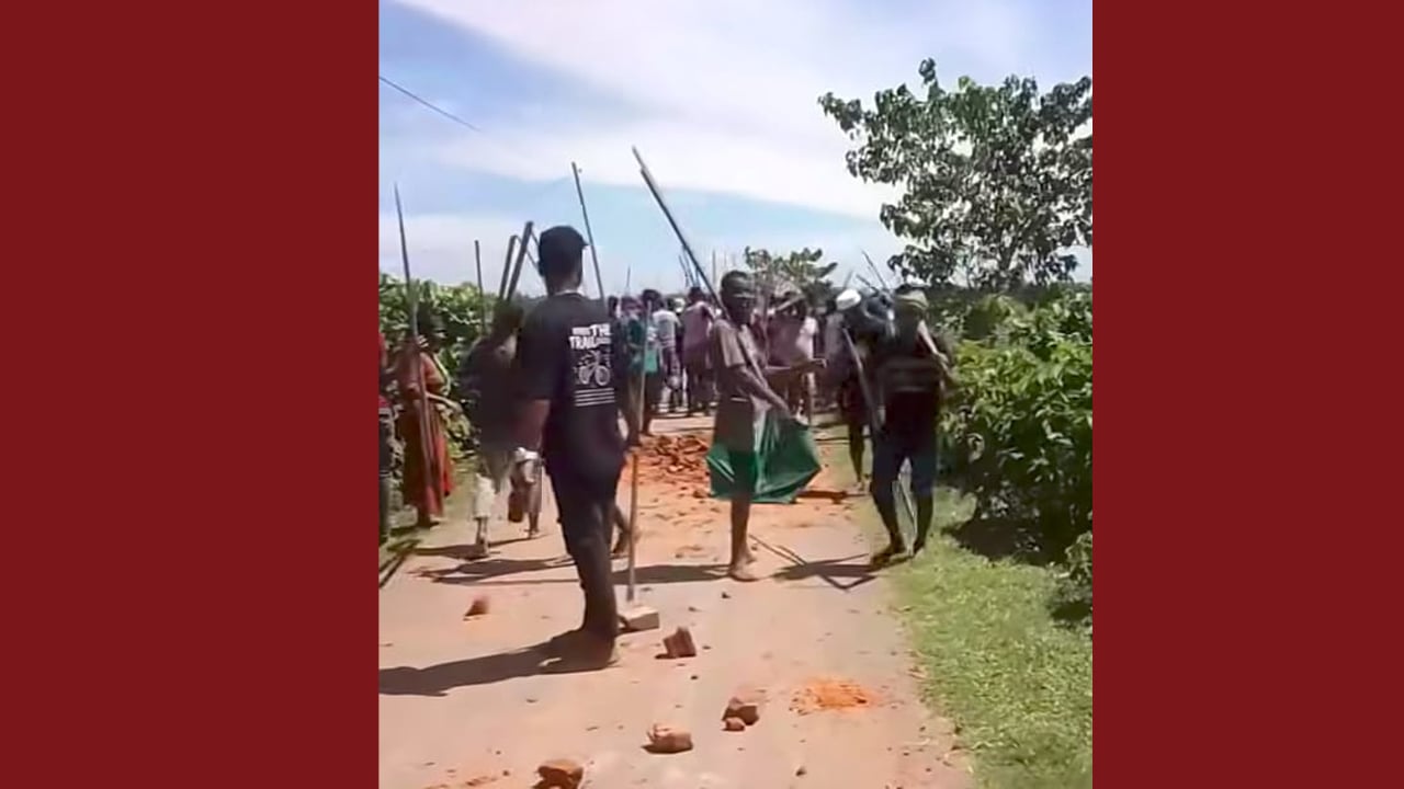 মাইকে ঘোষণা দিয়ে চার গ্রামবাসীর সংঘর্ষে নিহত ১, আহত ৫০