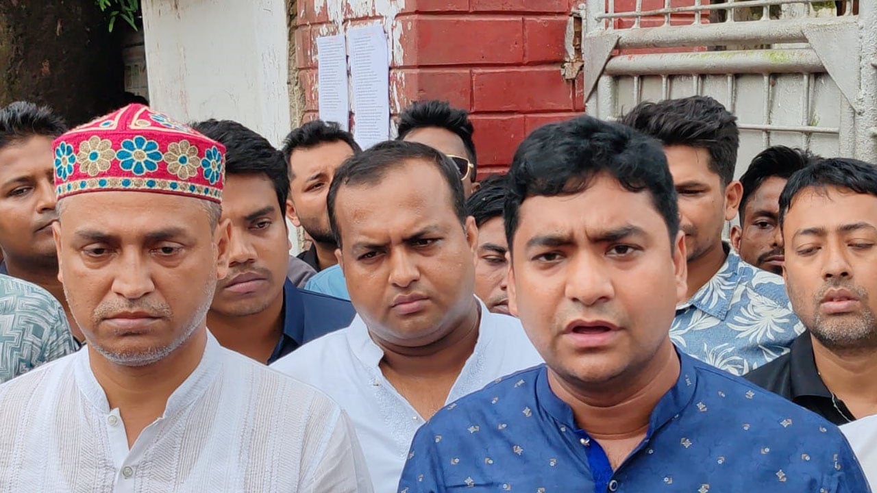 কুমিল্লায় মাফিয়াতন্ত্র কায়েম করেছেন আসিফ মাহমুদ