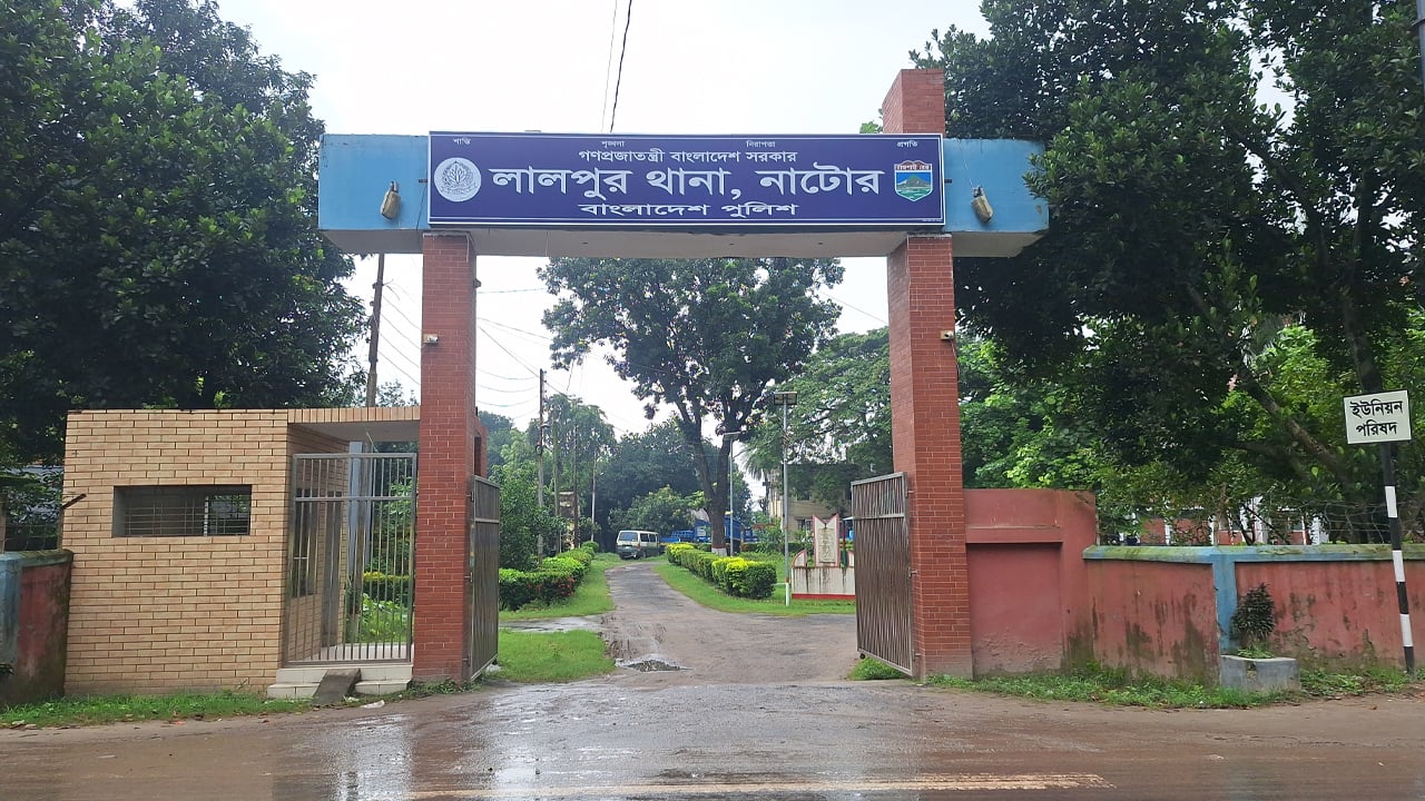 গোসল করতে নেমে নানী-নাতির মৃত্যু