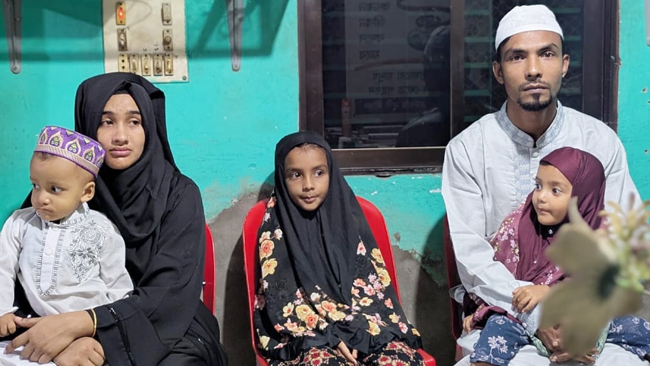 চৌদ্দগ্রামে তিন সন্তানসহ ইসলাম ধর্ম গ্রহণ করলেন শ্যামল-সোনালী দম্পতি