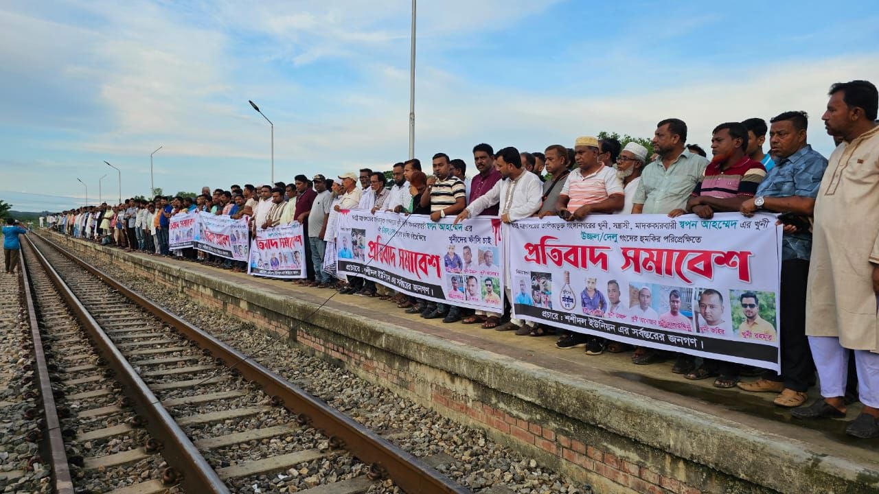 মাদক ব্যবসায় বাধা দেয়ায় স্বপনকে হত্যা, নিরাপত্তাহীনতায় পরিবার