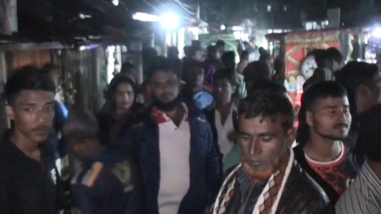 গ্যাস সিলিন্ডার লিকেজ থেকে আগুন, দগ্ধ ৫