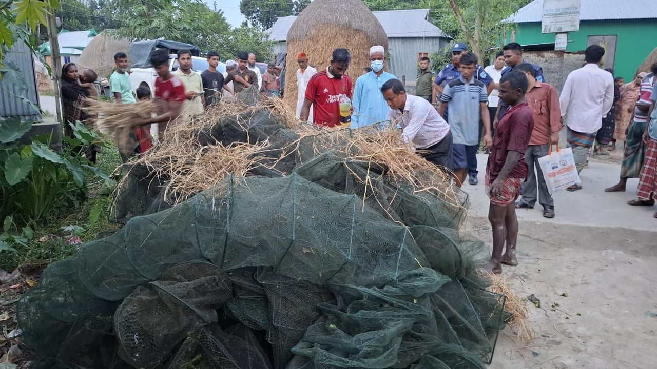 ঝিনাই নদী-কাতলা বিলে অভিযান, নিষিদ্ধ জাল ধ্বংস