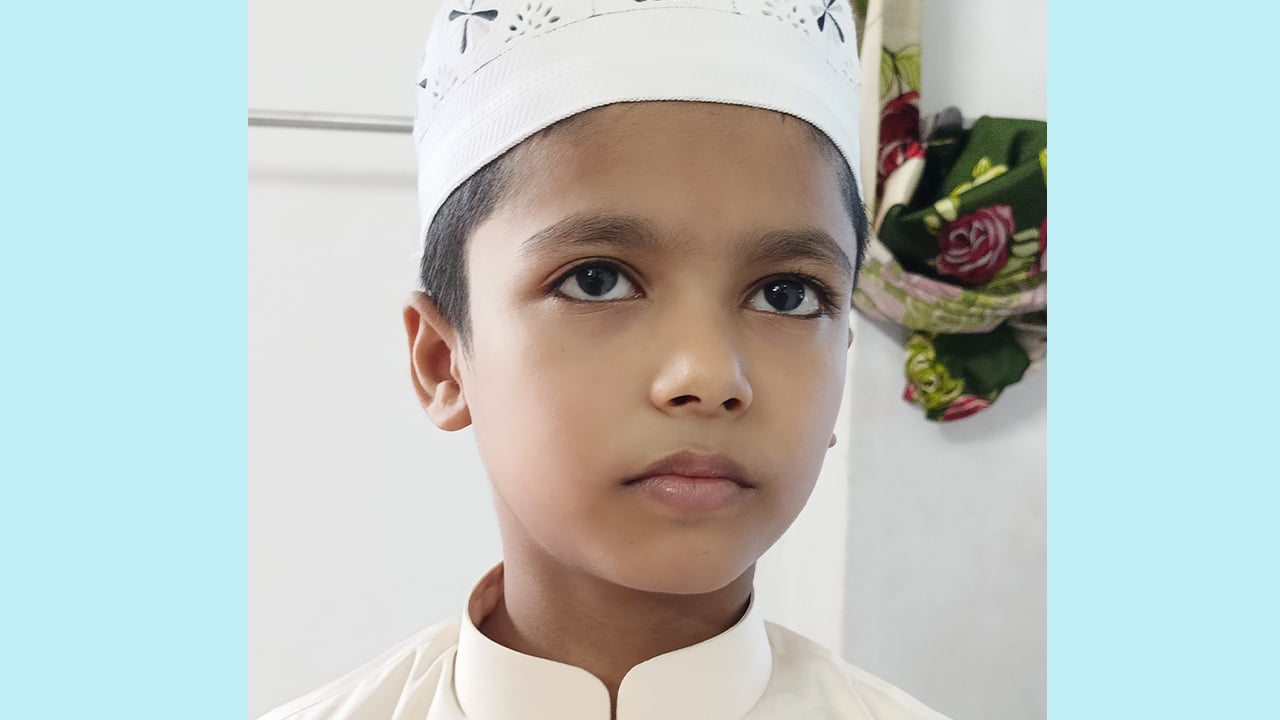 ৫ মাস ২৫ দিনে হাফেজ হলেন শাহরাস্তির তানভীর