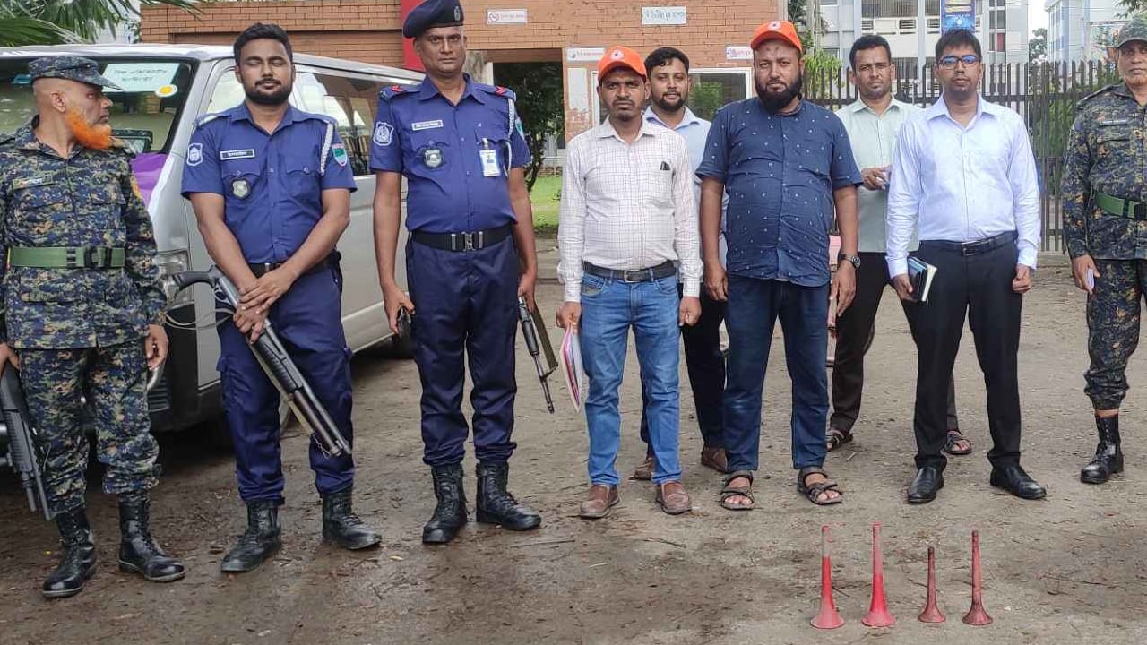 ঝিনাইদহে মহাসড়কে ভ্রাম্যমাণ আদালতের অভিযান, ৮ মামলা