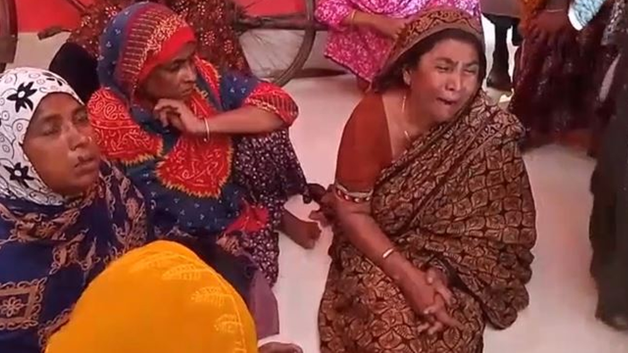 বেনাপোলে কসাইকে গলা কেটে হত্যা