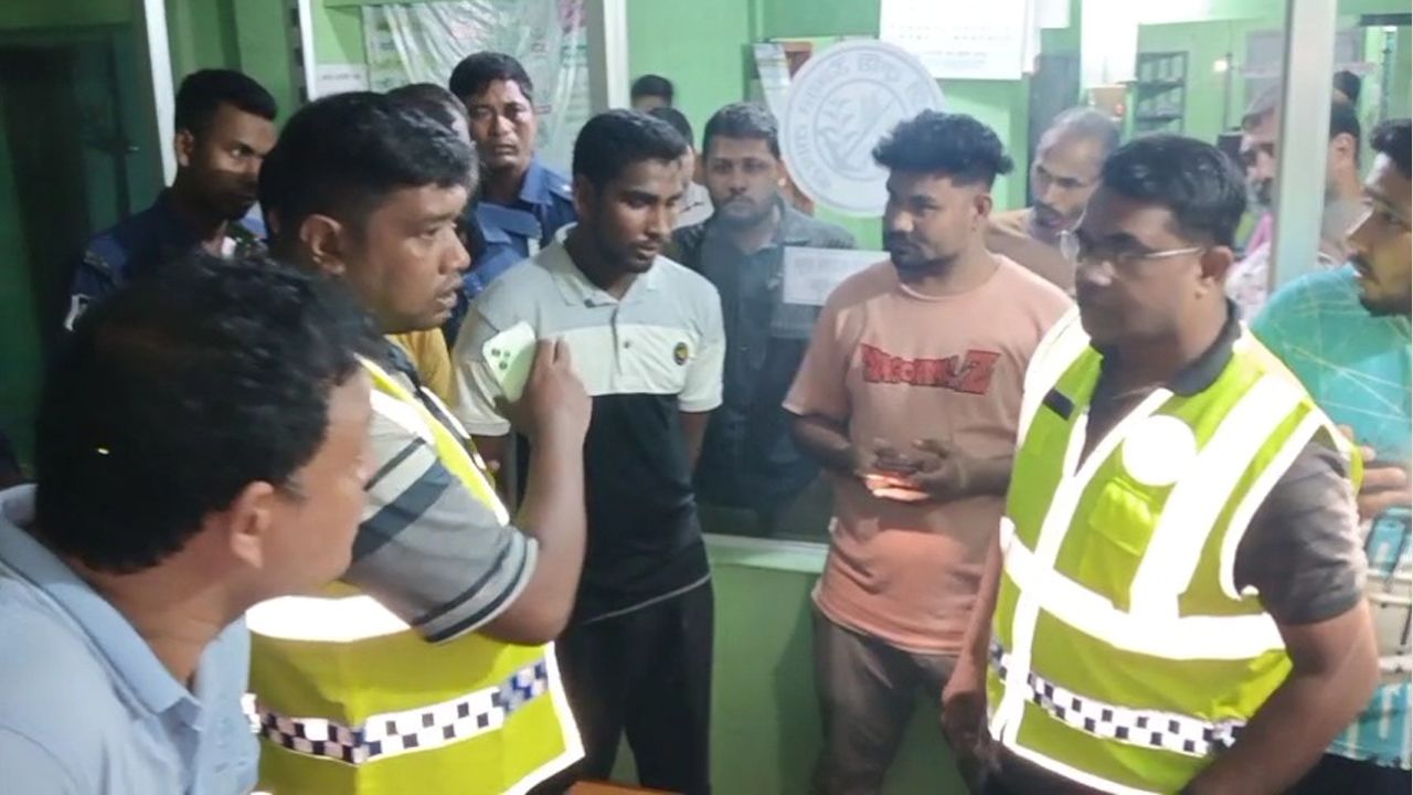 পঞ্চগড়ে কৃষি ব্যাংকে ডাকাতির চেষ্টা, যুবক আটক