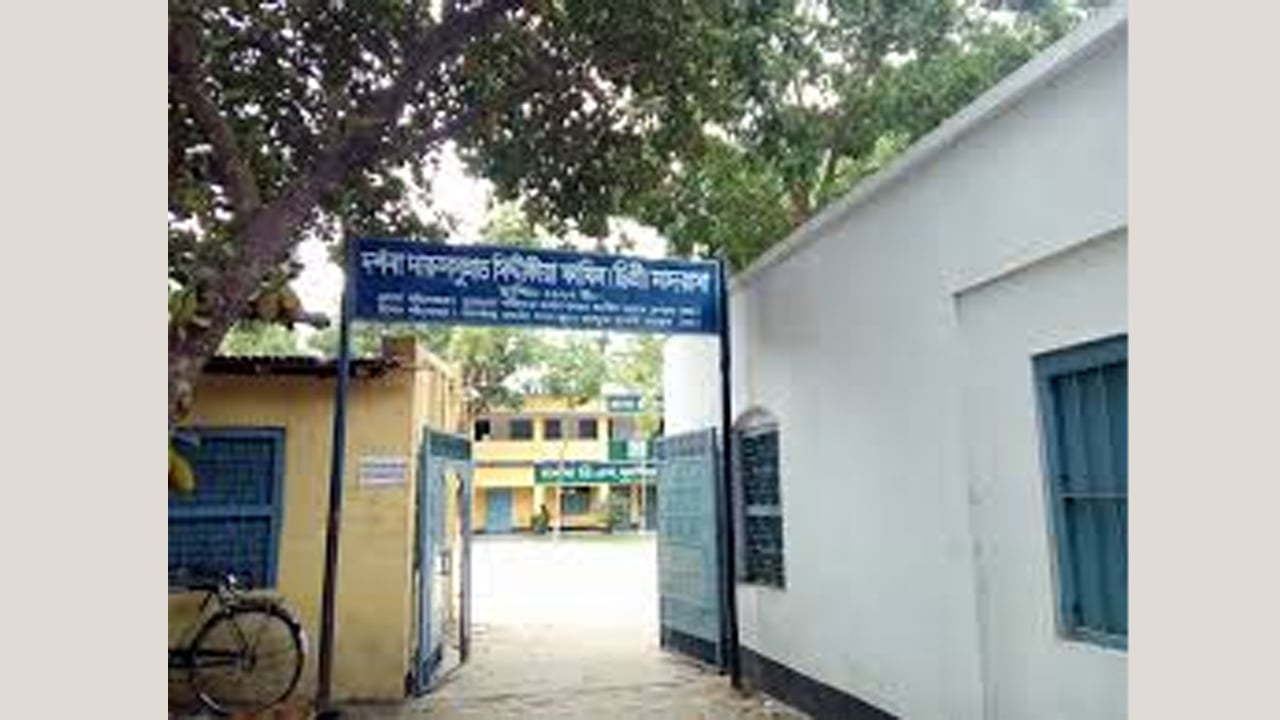 দর্শনা ডিএস ফাজিল মাদ্রাসায় শিক্ষার্থীদের মোবাইল ফোন ব্যবহার নিষিদ্ধ