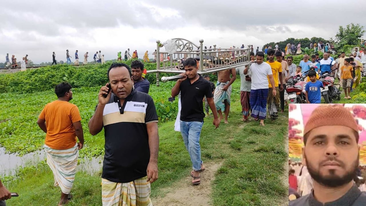 রেললাইনে হাঁটার সময় দুর্ঘটনায় যুবক নিহত