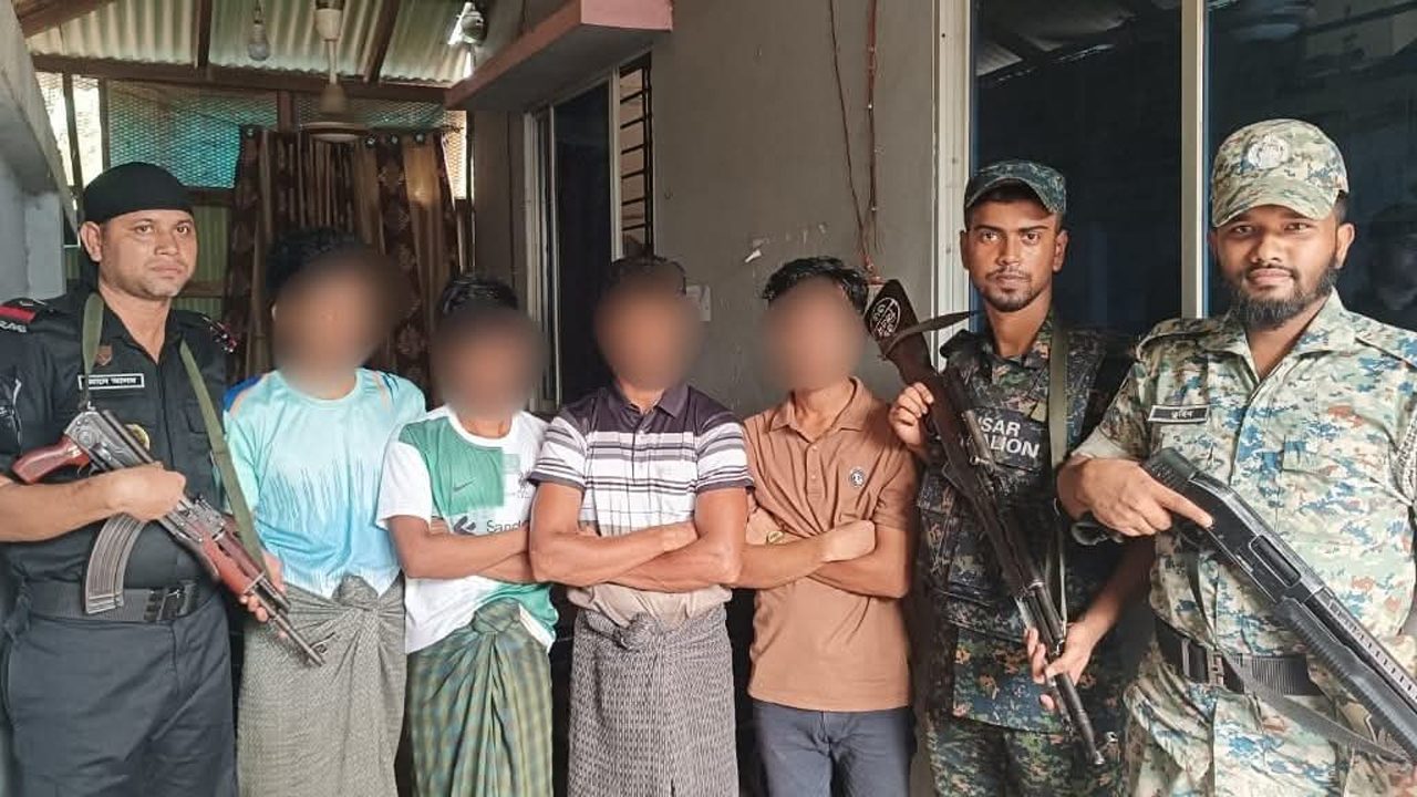 অনলাইন জুয়া ও মাদক মামলার আসামিসহ গ্রেপ্তার ১৪