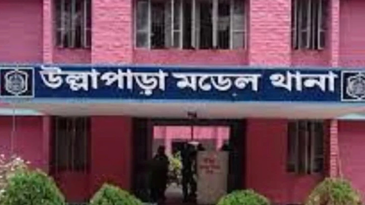 পিকনিকের শ্যালো-বাইজাল নৌকার সংঘর্ষে নিহত ২ আহত ১৫