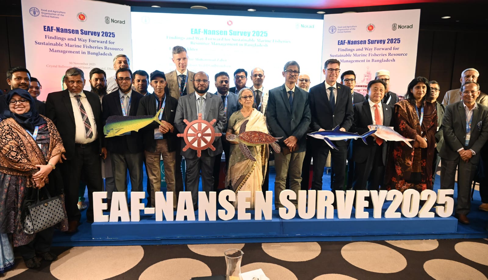 সমুদ্রে অবৈধ আহরণে মাছের সংস্থান কমে যাচ্ছে: প্রাণিসম্পদ উপদেষ্টা