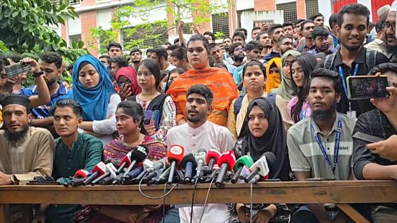 বিশ্ববিদ্যালয় অধ্যাদেশ জারি না হলে আন্দোলনে নামবে ৭ কলেজ
