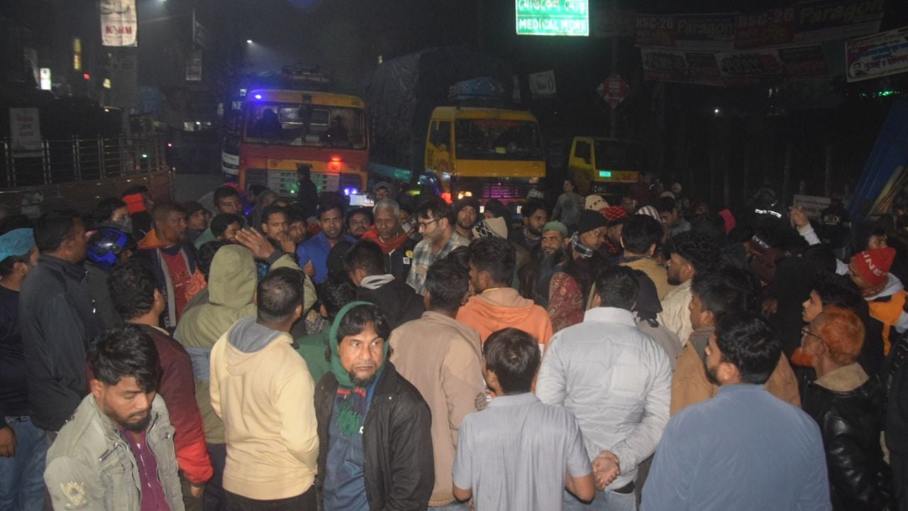 সরাইলে সড়ক দুর্ঘটনায় নিহত জুলাই শহীদের বাবা