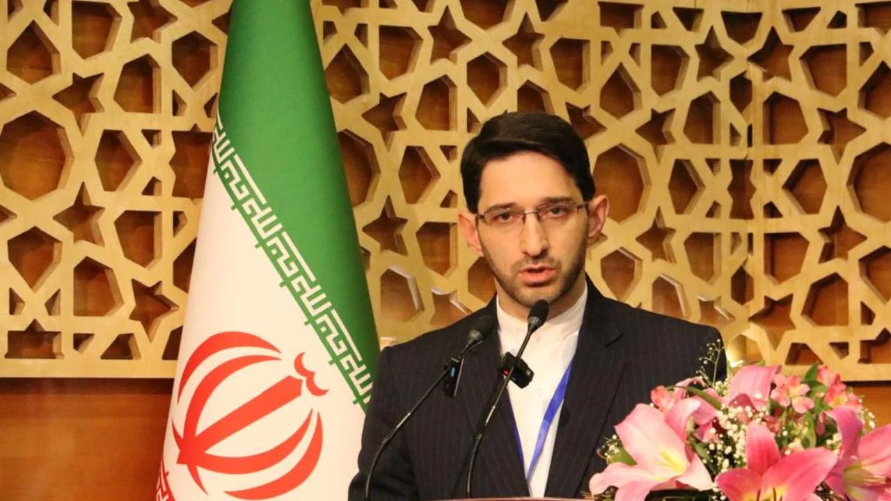 যুক্তরাষ্ট্রের দেওয়া দীর্ঘদিনের চাপেই শক্তিশালী ইরান: বিশ্লেষক