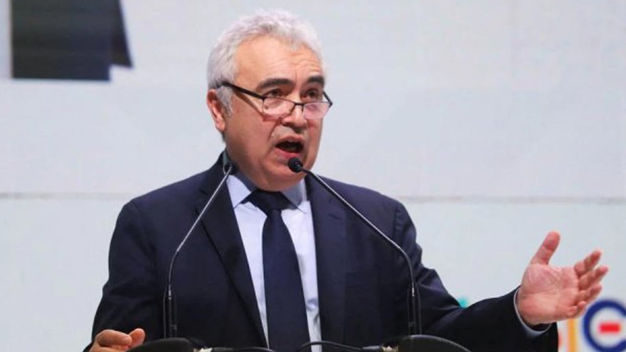 যুদ্ধের প্রভাবে দৈনিক ১ কোটি ২০ লাখ ব্যারেল তেলের সরবরাহ ব্যাহত