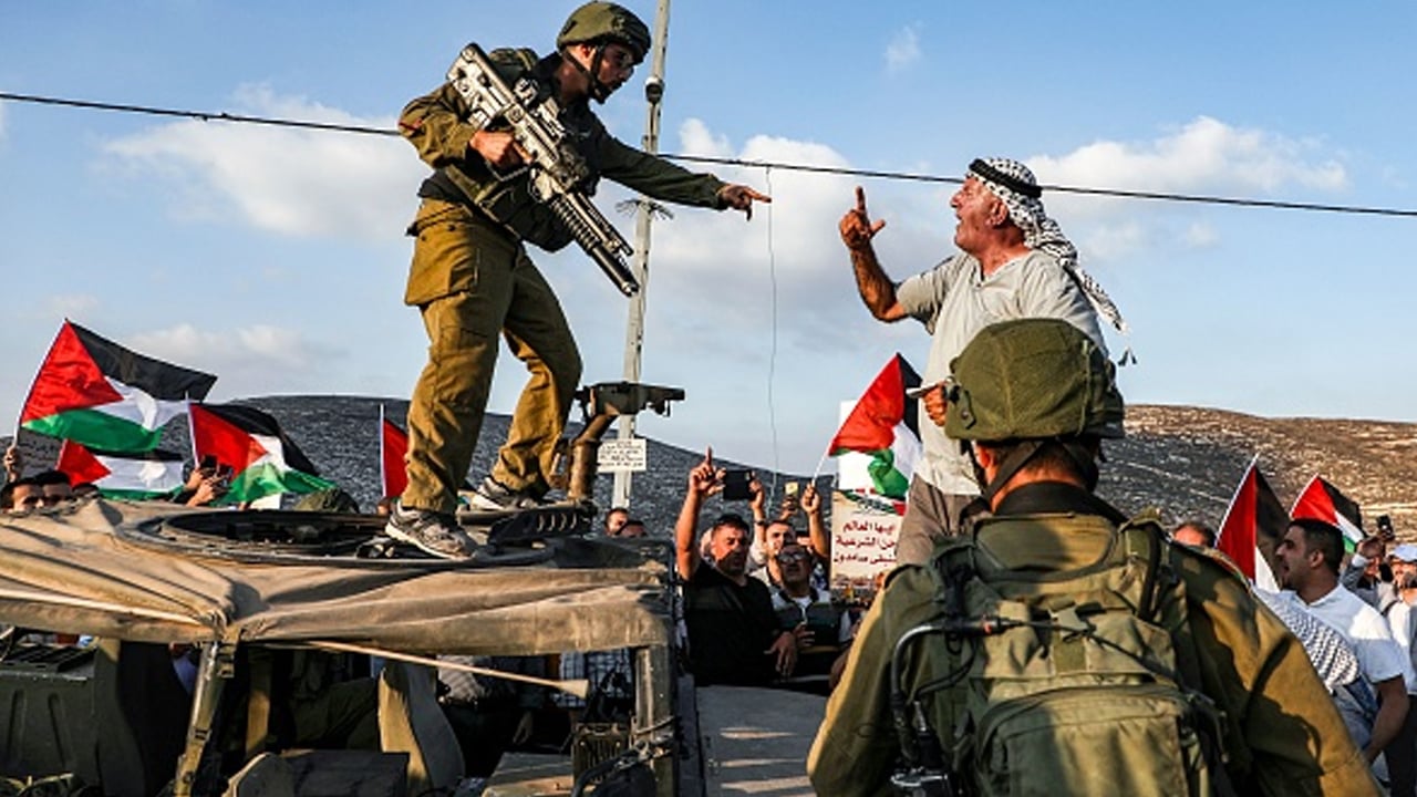 ইসরাইলের বিতর্কিত মৃত্যুদণ্ড আইন নিয়ে ৮ মুসলিম দেশের নিন্দা