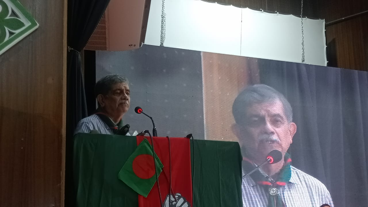 যেভাবে গুছিয়ে করতে চাচ্ছি, করা যাচ্ছে না: শিক্ষা উপদেষ্টা