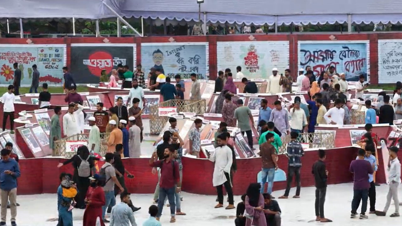 সাইমুমের কালচারাল ফেস্টে দর্শনার্থীদের ভিড়