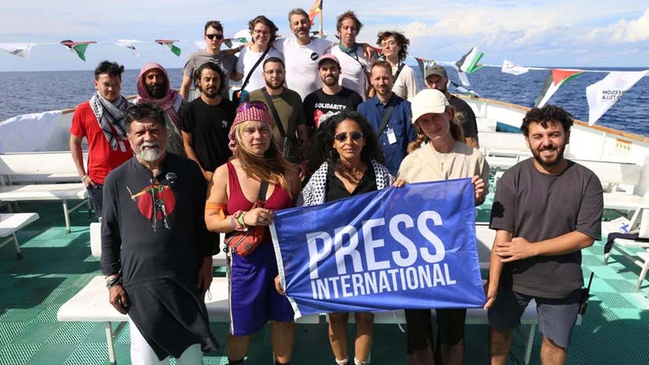 ফ্রিডম ফ্লোটিলার সব নৌযান একসঙ্গে গাজার পথে এগোচ্ছে