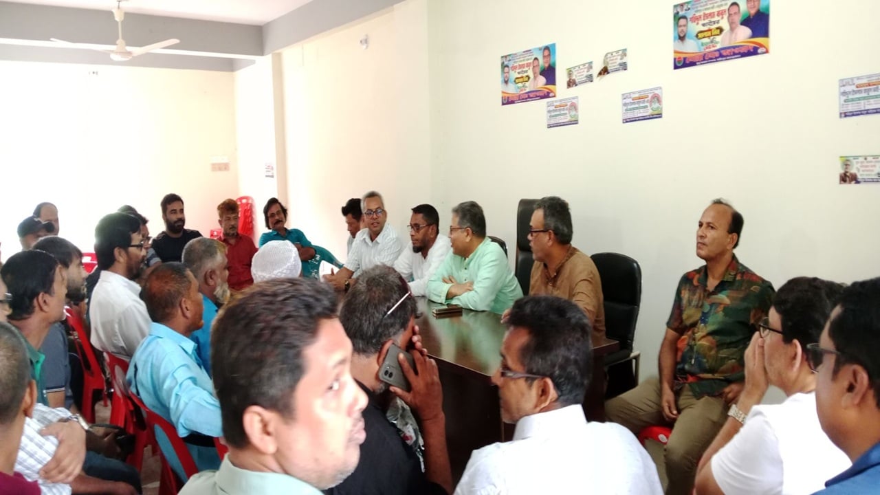 বিএনপি কখনও গণমাধ্যমের গলা টিপে ধরে নাই: বাবুল
