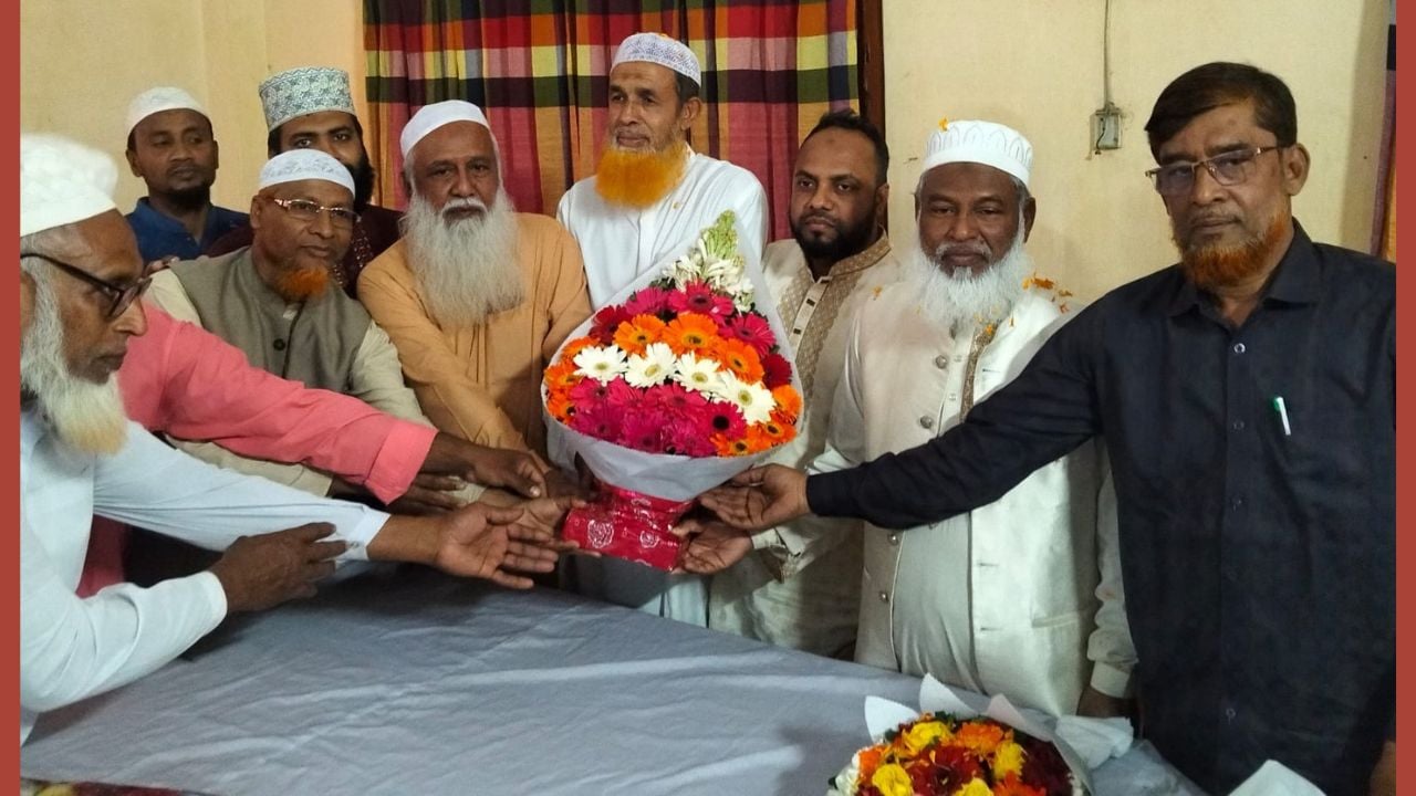 ঝিনাইদহ-২: আমার এলাকায় চাঁদাবা‌জি সহ্য করা হ‌বে না : এমপি আলী আজম