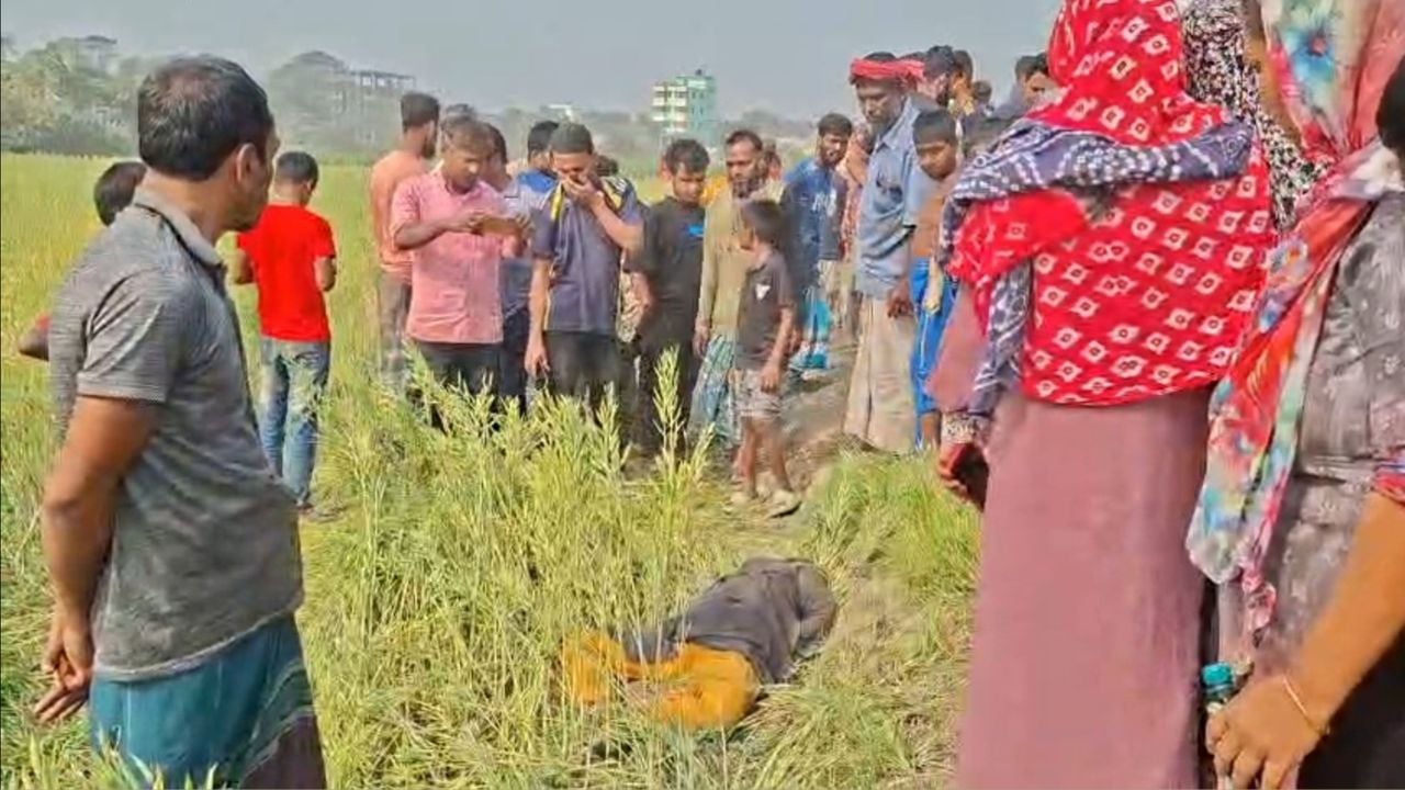 নরসিংদীতে বাবার সামনে থেকে তরুণীকে তুলে নিয়ে হত্যা