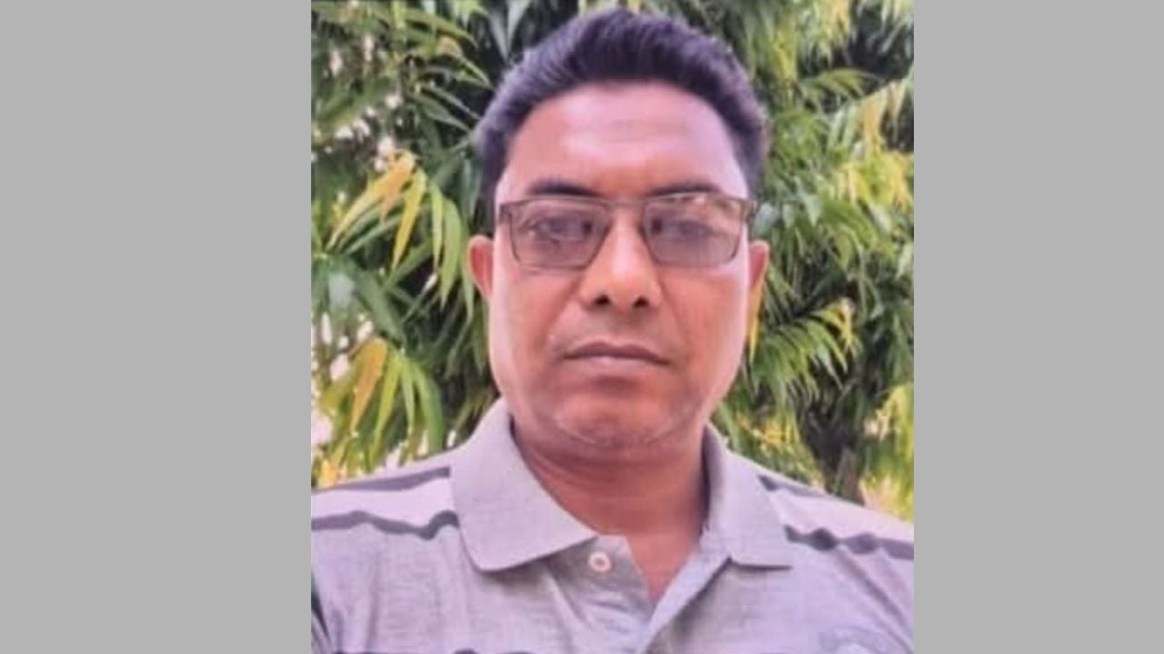 ফেনীতে বিএনপি নেতার দোকানে নির্মাণসামগ্রী কিনতে চাপ প্রয়োগ