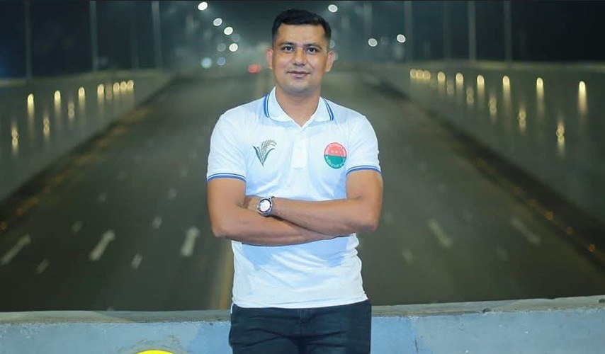 অসচ্ছল ছাত্রীকে পড়াশোনার জন্য আর্থিক সহায়তা করলেন ছাত্রদল নেতা
