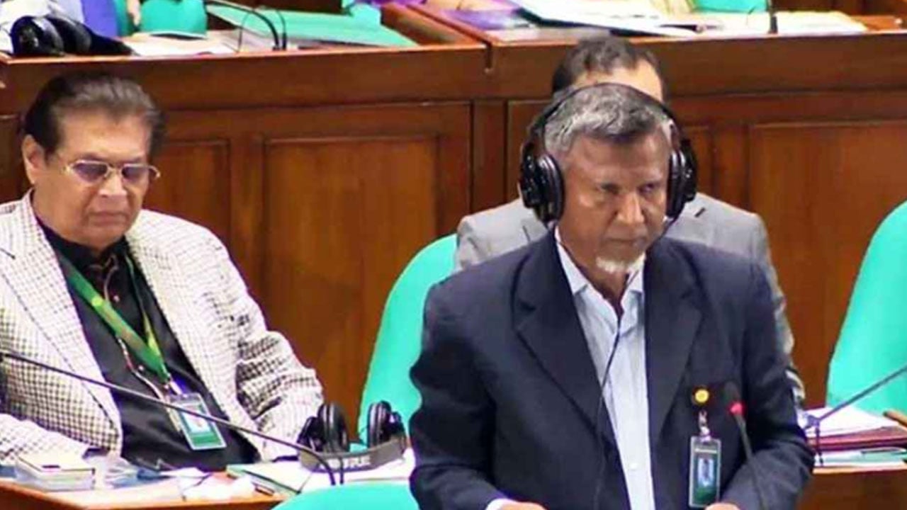 ফ্যাসিস্ট সরকারকে দীর্ঘস্থায়ী করতে জড়িত কর্মকর্তাদের চিহ্নিত করা হচ্ছে