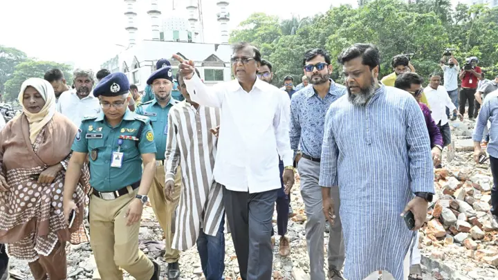 আইজি গেটের মাদকের আড্ডায় এক মাসের মধ্যে হবে খেলার মাঠ: ডিএসসিসি প্রশাসক