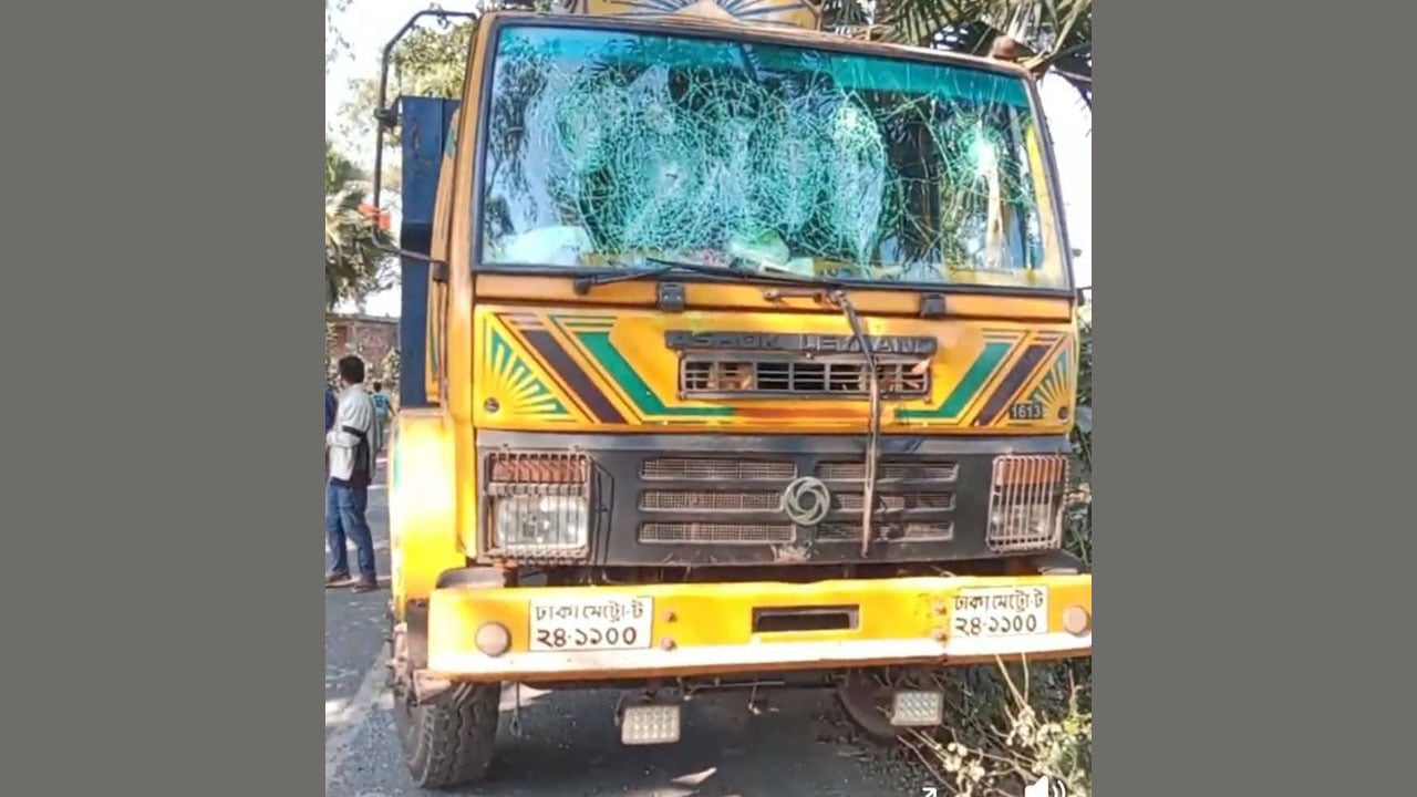 সিরাজগঞ্জে ট্রাকের ধাক্কায় মোটরসাইকেল আরোহী নিহত