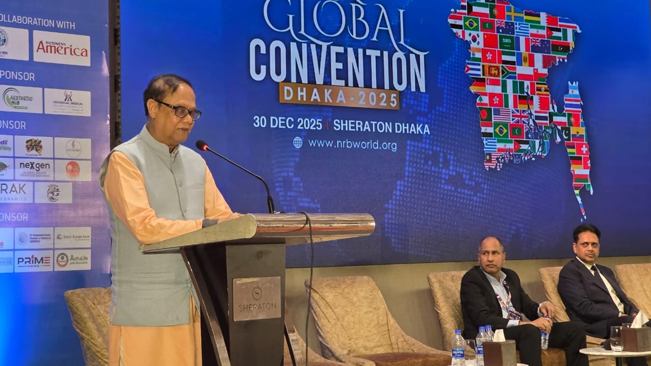 অর্থবছর শেষে রেমিট্যান্স ৩৫ বিলিয়ন ডলার ছাড়াবে: গভর্নর