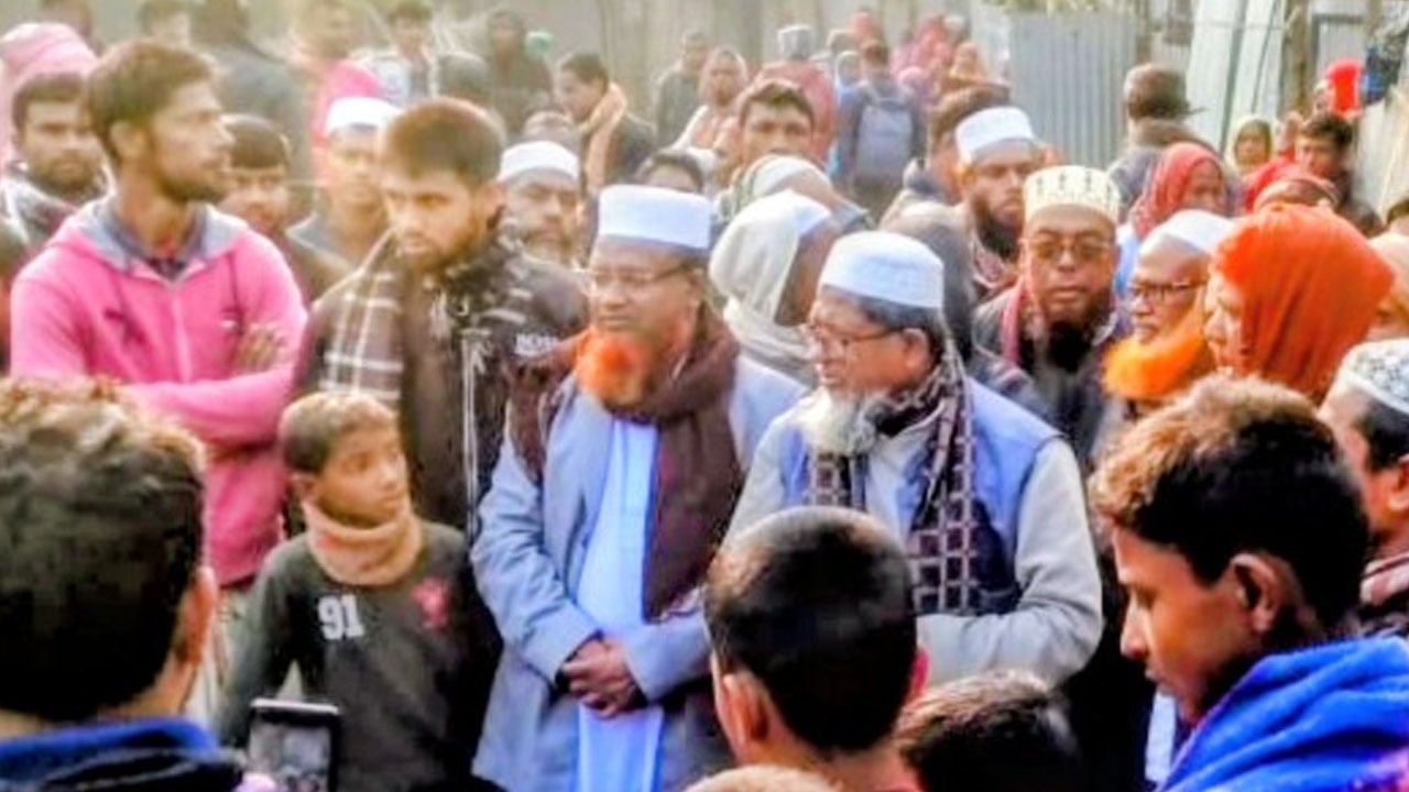 নবাবগঞ্জে অগ্নিকাণ্ডে ক্ষতিগ্রস্তদের পাশে জামায়াত