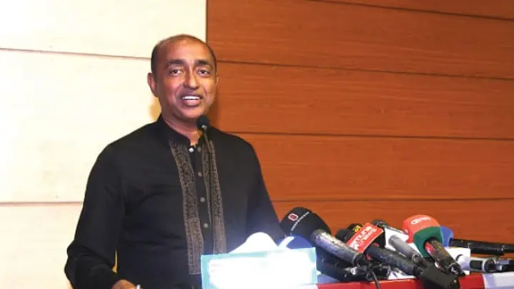 আইন পেশায় মানবিকতাকে গুরুত্ব দিতে হবে: আইনমন্ত্রী