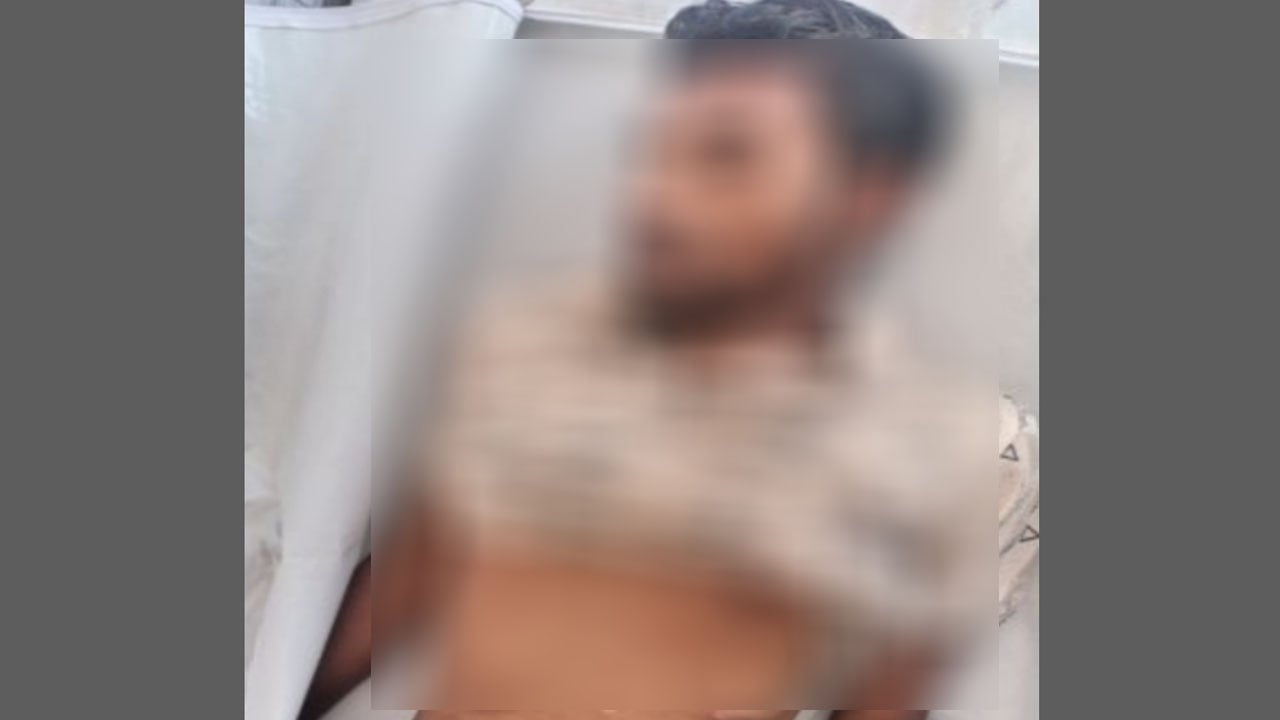 পাওনা টাকা না পেয়ে অটোচাপা দিয়ে যুবককে হত্যা