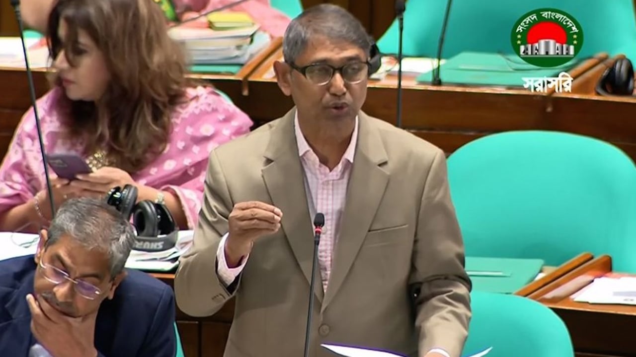 ফ্যাসিস্ট আমলের ভুয়া মুক্তিযোদ্ধাদের অপসারণ করা হবে