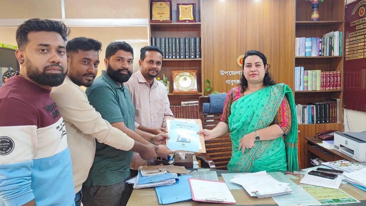 এবি পার্টির ব্যারিস্টার ফুয়াদের পক্ষে মনোনয়ন ফরম সংগ্রহ