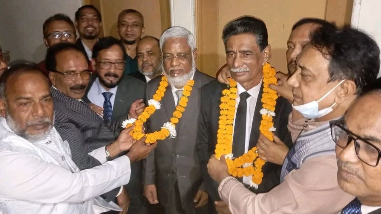 বগুড়া বার নির্বাচনে বিএনপি প্যানেলের জয়জয়কার