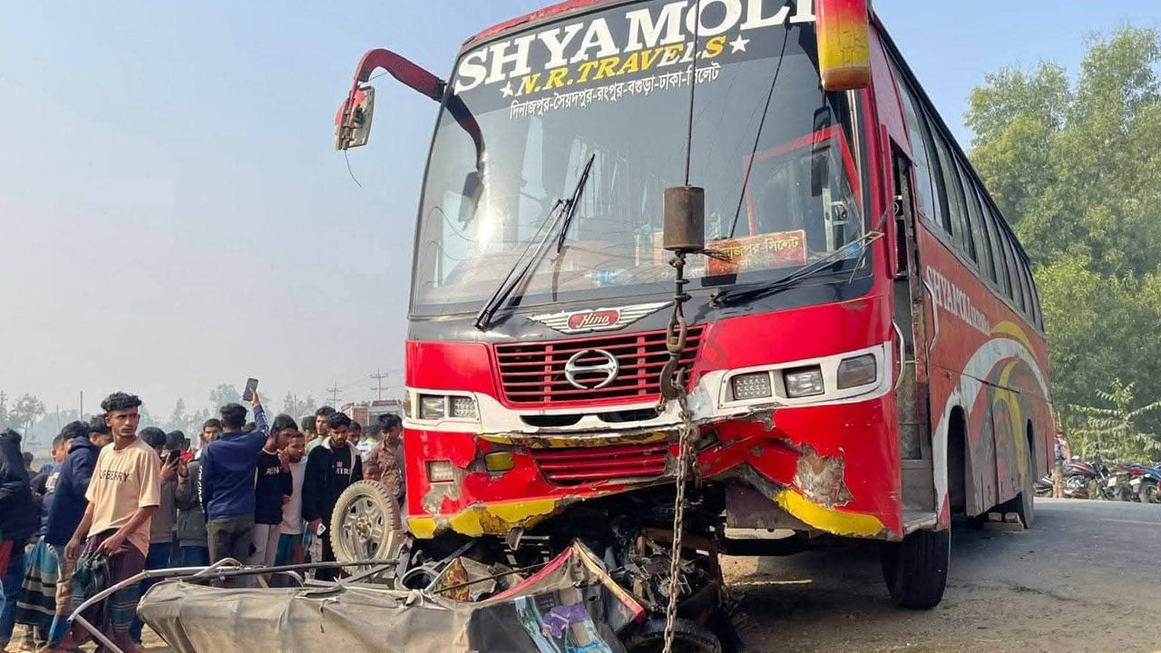হবিগঞ্জে বাসচাপায় অটোরিকশাচালক নিহত