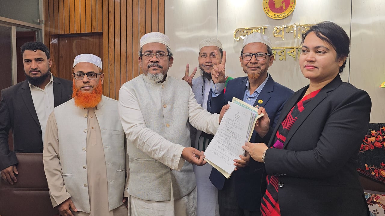 এনসিপিকে ছেড়ে দিয়েও আসন ফিরে পেল জামায়াত