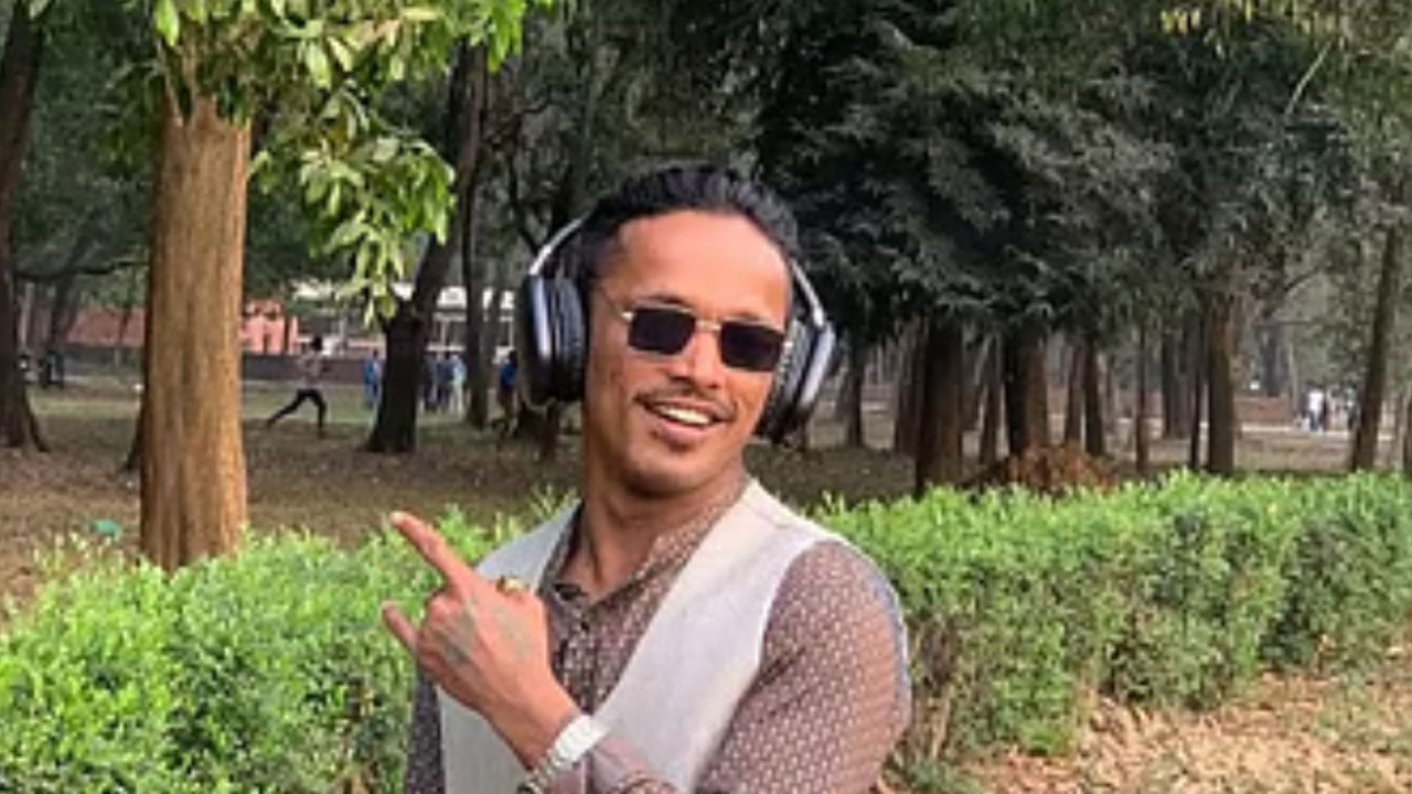 বড় সাজ্জাদের ‘ডানহাত’ শীর্ষ সন্ত্রাসী বুইশশা অস্ত্রসহ গ্রেপ্তার