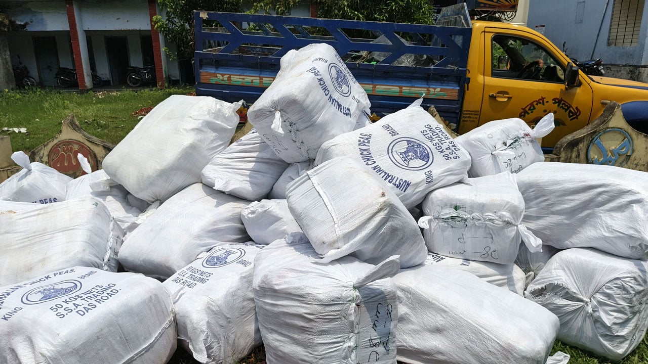 ভাঙ্গুড়ায় ট্রাকভর্তি চায়না দুয়ারি জাল জব্দ, যুবকের কারাদণ্ড