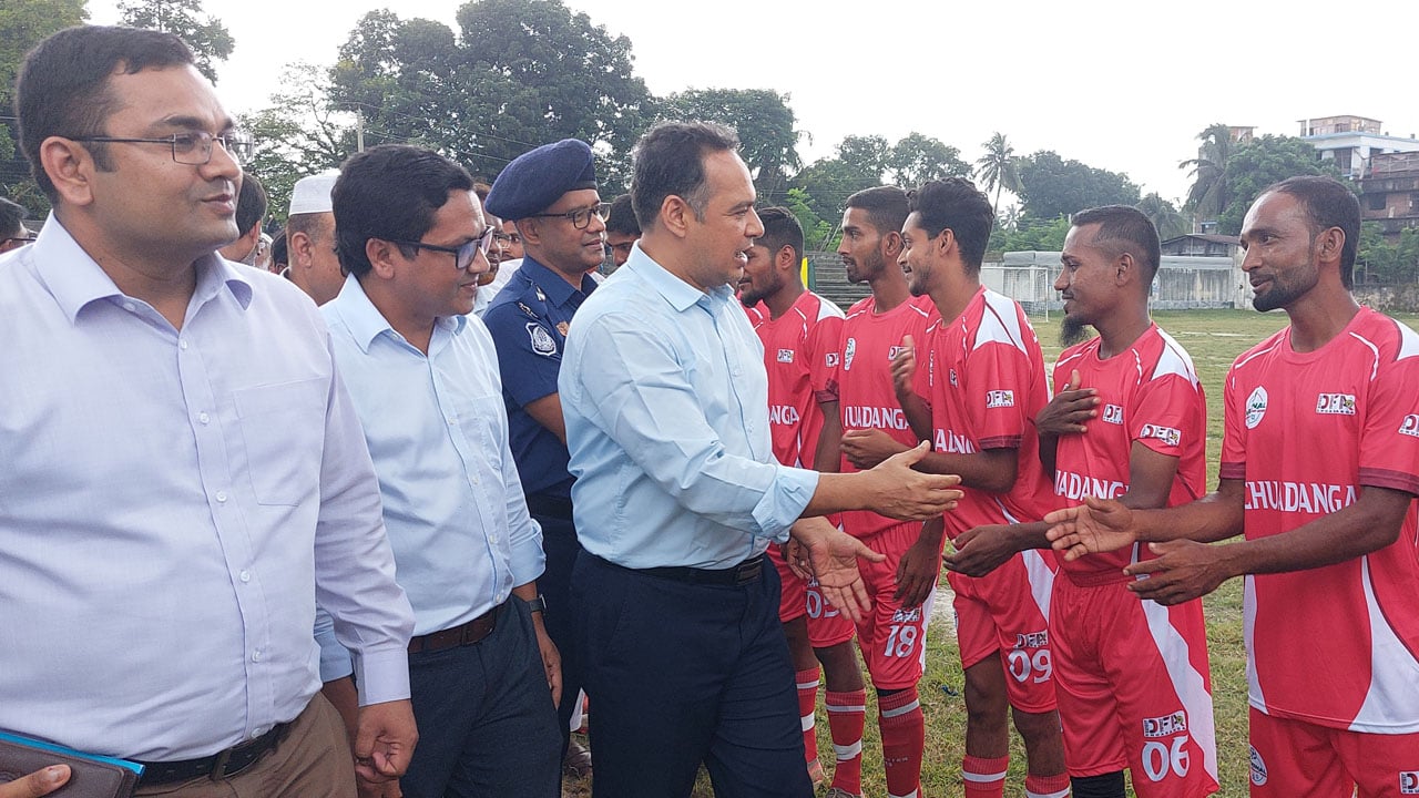চুয়াডাঙ্গায় জাতীয় চ্যাম্পিয়নশিপ ফুটবল টুর্নামেন্ট উদ্বোধন