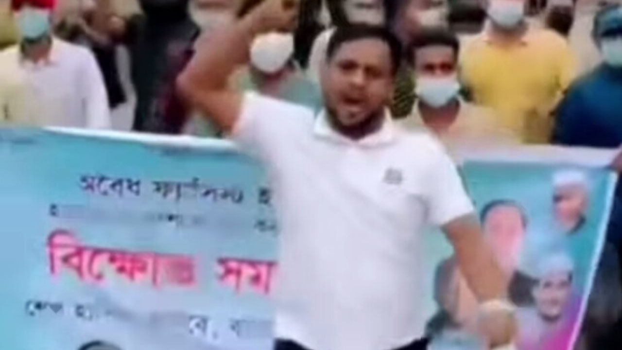 চট্টগ্রামে নিষিদ্ধ ছাত্রলীগের ঝটিকা মিছিল, জব্দ ৪ গাড়ি